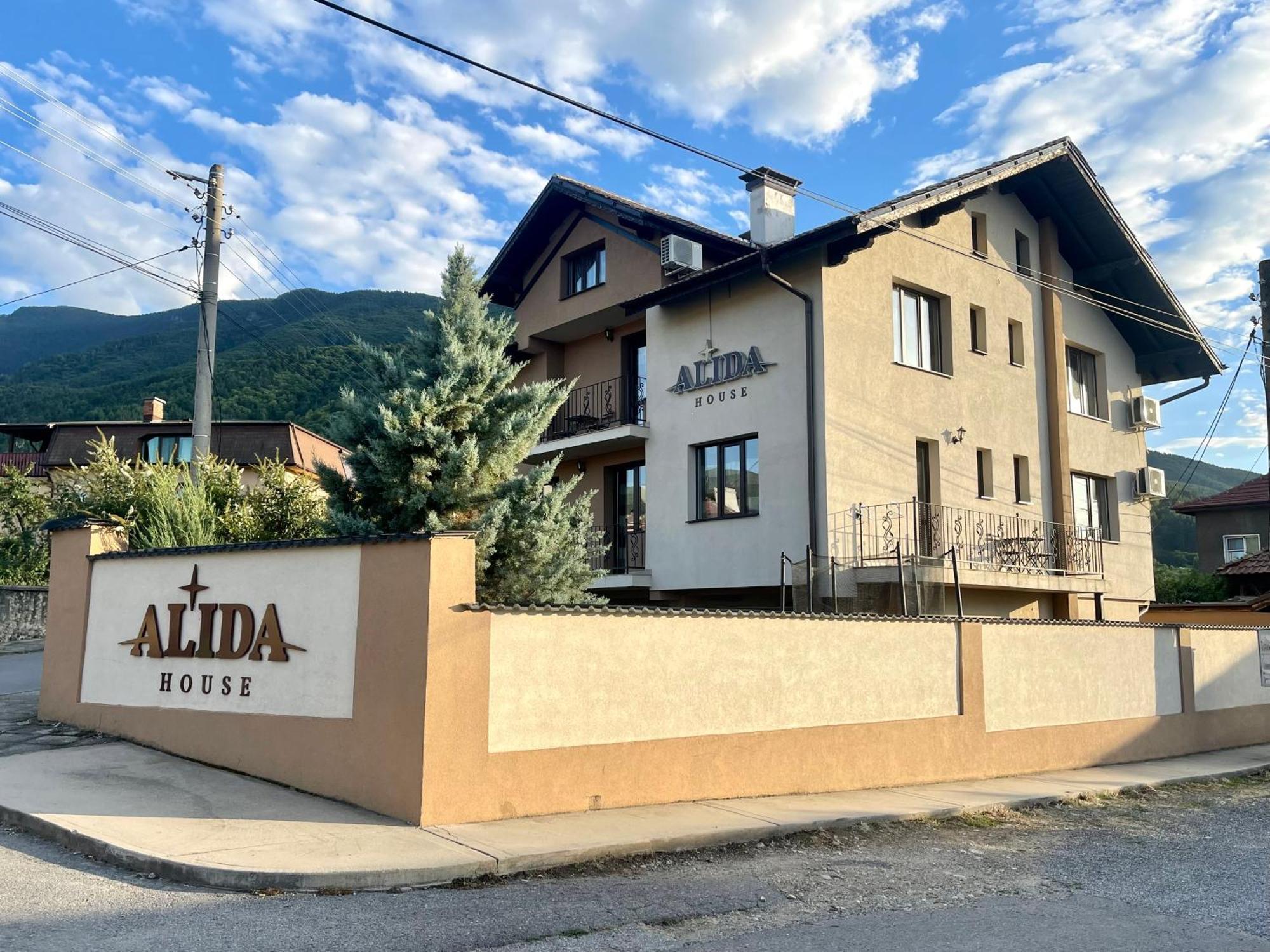 Къща За Гости Алида Sapareva Banya Extérieur photo
